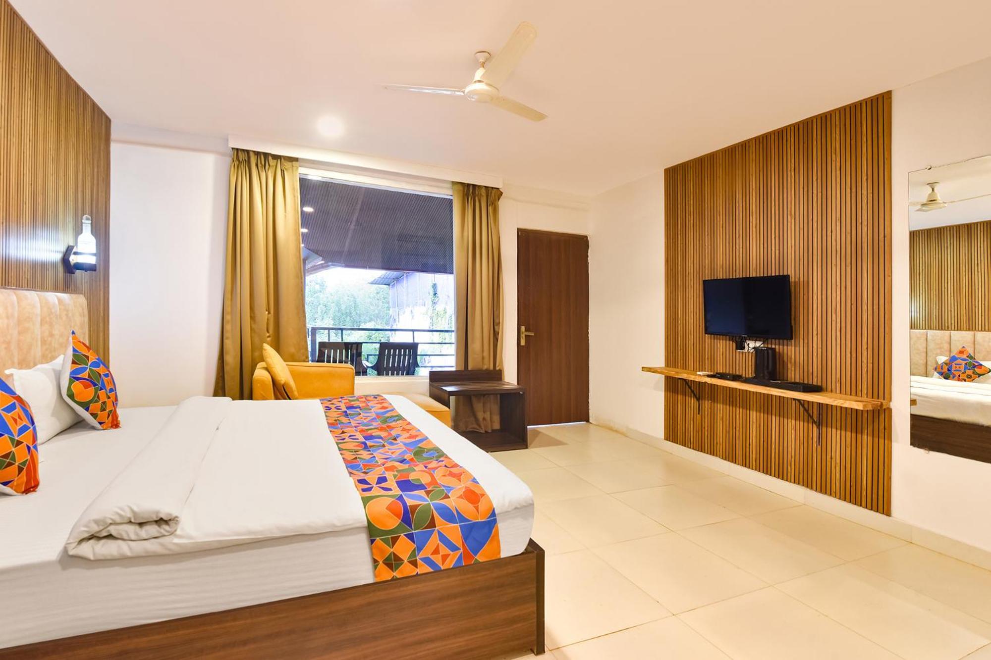 Fabhotel Morjim Bliss - 500M From Morjim Beach Exterior photo
